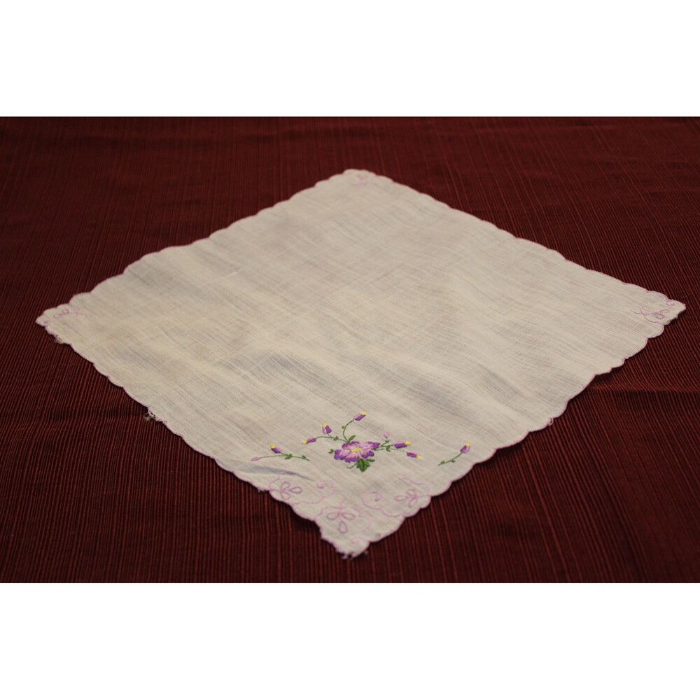 Vintage Violet Linen Handkerchief, Retro Hankie, Scalloped Edges & Scroll Detail